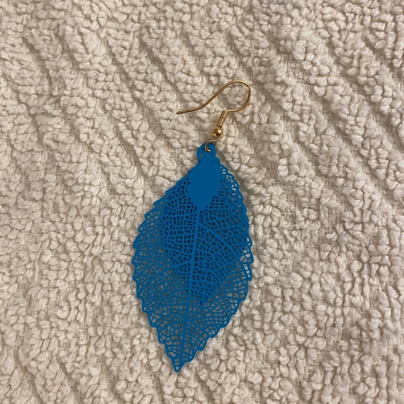 Blue Aquamarine Double-Leaf Lightweight Sexy Drop Earrings Dressy or Casual - Picture 5 of 7